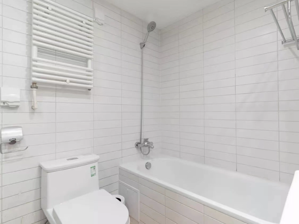 Rm 705 Bld B Ocean Express Apt(11)