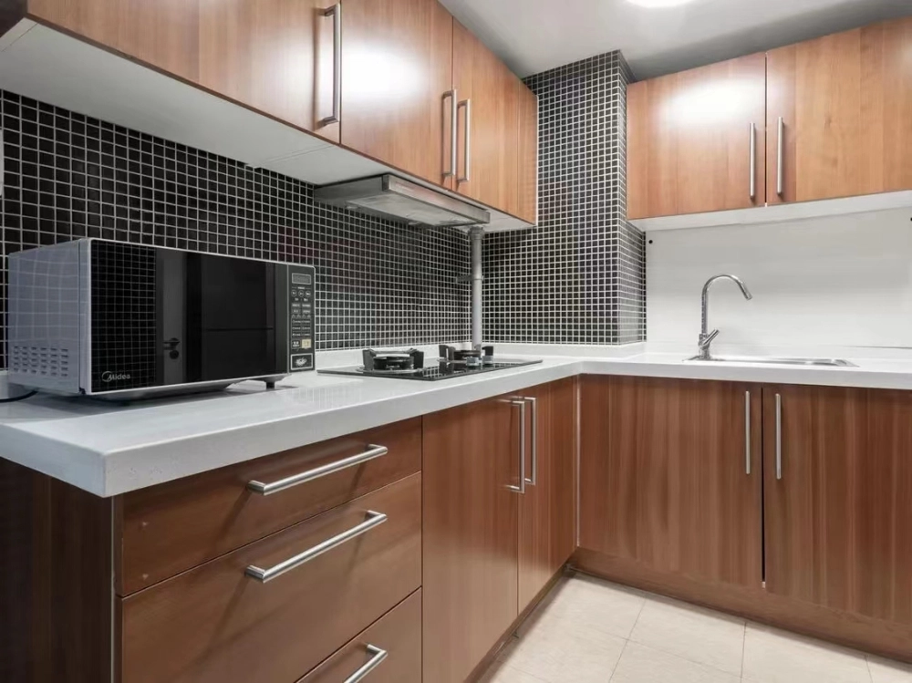 Rm 705 Bld B Ocean Express Apt(7)