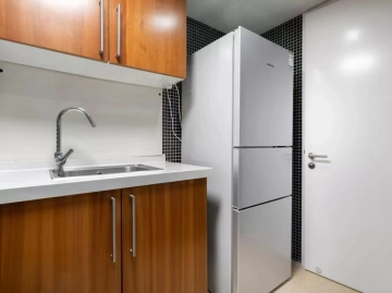 Rm 705 Bld B Ocean Express Apt(8)