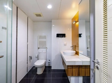 Rm 707 No 26 Central Park(6)