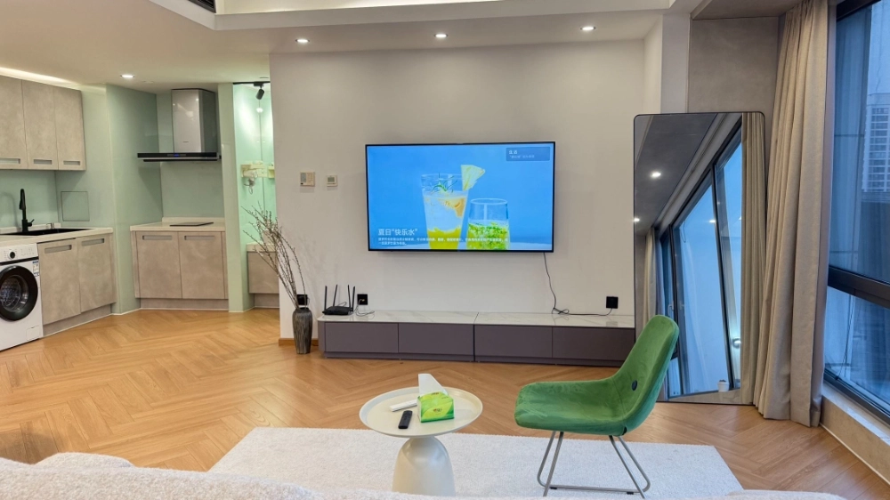 Rm 710 Unit 3 No 2 Shimao TNT Apartments(3)