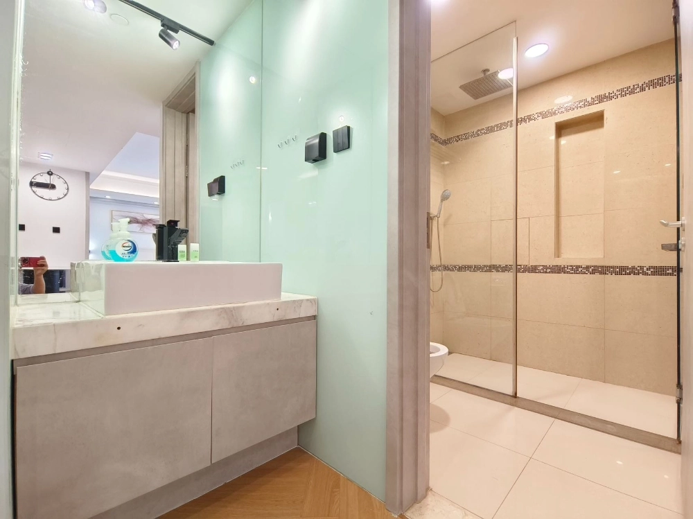 Rm 710 Unit 3 No 2 Shimao TNT Apartments(8)
