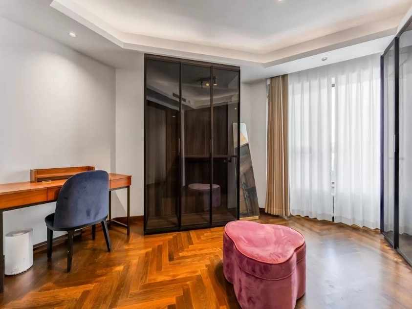 Rm 7D No 3 New York Tower(16)