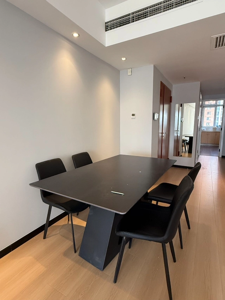 Rm 801 Bld M Blue Castle Int’l Apartment south(2)