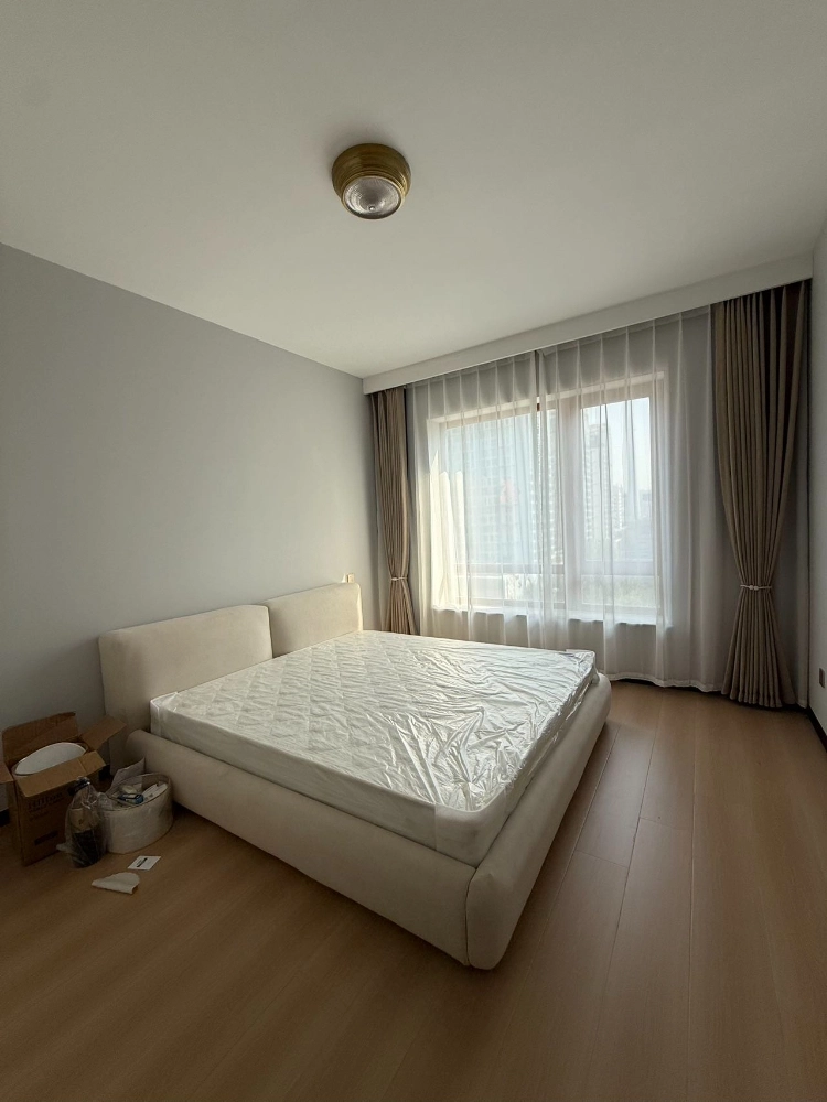 Rm 801 Bld M Blue Castle Int’l Apartment south(7)