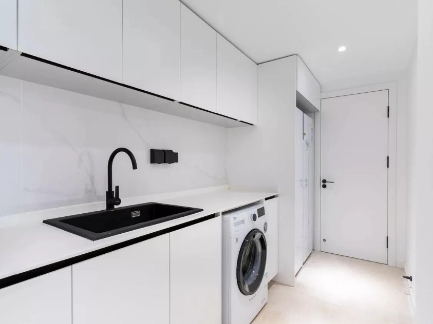 Rm 801 No 2 Wanda Plaza Apartment(5)