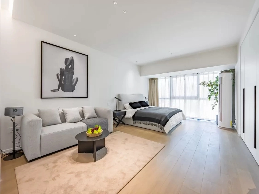 Rm 803 No 9 Lakeward Scenery Int’l Apts