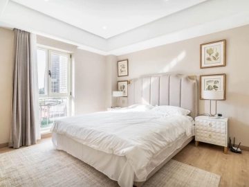 Rm 803 Unit E Chateau Regency I(7)