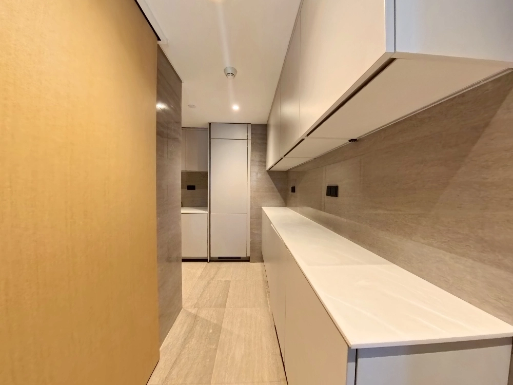 Rm 805 Bld D Visionary Palace(4)