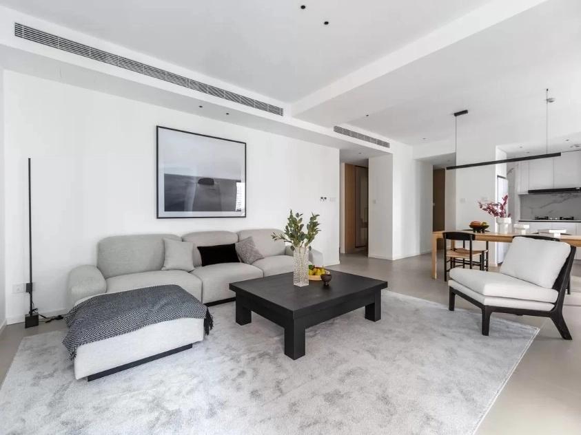 Rm 808 No 17 Sanlitun SOHO Apt(3)