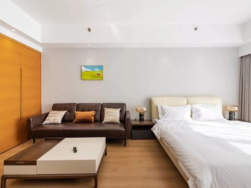 Rm 809 No 6 Guangqu Jinmao Palace East(6)