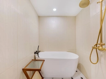 Rm 819 Bld D Chateau De Luze Apt(15)