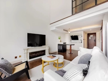 Rm 819 Bld D Chateau De Luze Apt(4)