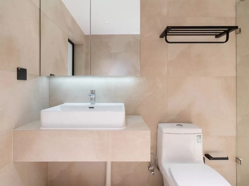 Rm 8C Unit A No 1 Hai Run Int’l Apt(11)