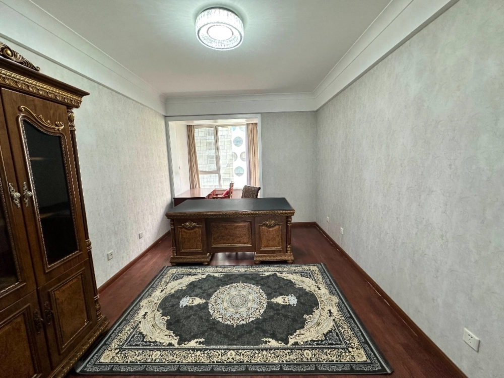 Rm 903 Bld B Yi He Int'l Center Apt(12)