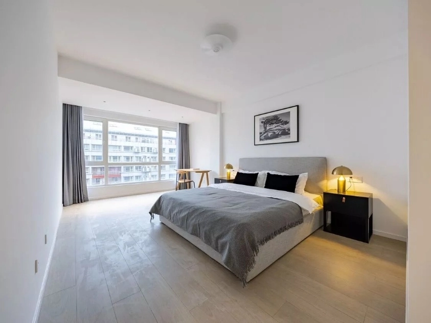 Rm 904 Unit 5 No 3 Jing Chen Int'l Apt(6)