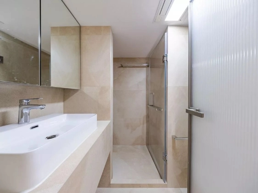 Rm 913 Bld D Chateau De Luze Apt(16)