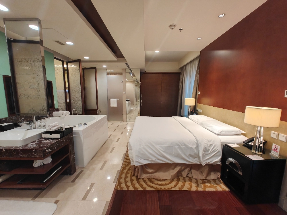 Standard 1-bdr Apt Marriott Executive Apts(5)