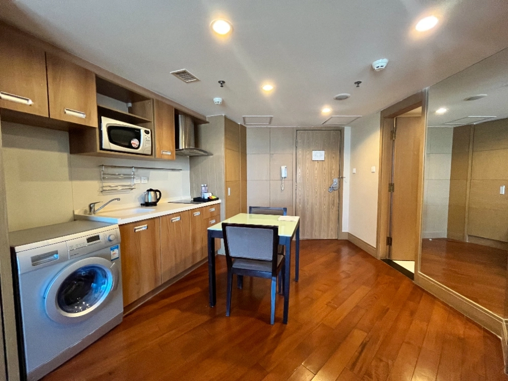 Standard 1-bdr Deluxe JG Apartment(2)