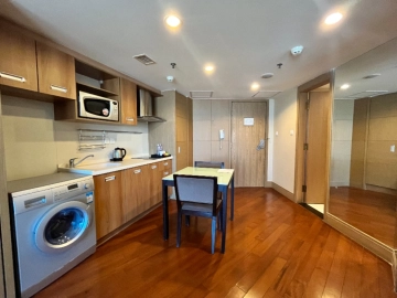 Standard 1-bdr Deluxe JG Apartment(2)