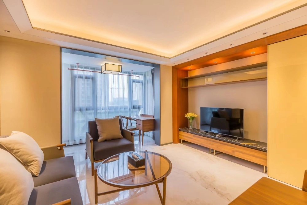 Standard 1-bdr Unit B&C Lido Apartment(2)