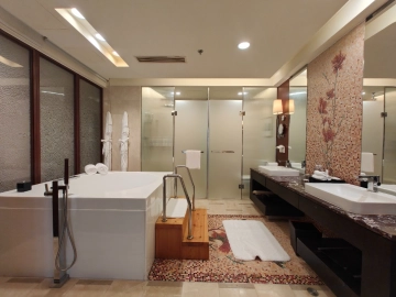 Standard 2-bdr Apt Marriott Executive Apts(6)