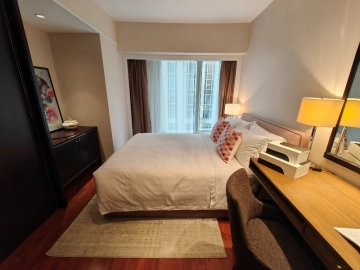 Standard 2-bdr Corner Unit Oriental Plaza(6)