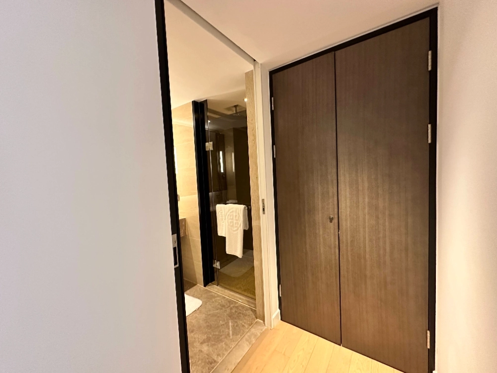 Standard 2-bdr Unit China World Hotel Residences(12)