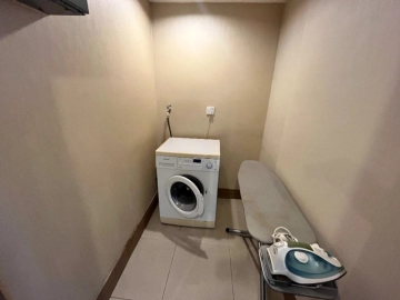 Standard 2-bdr Unit JG Apartment(9)
