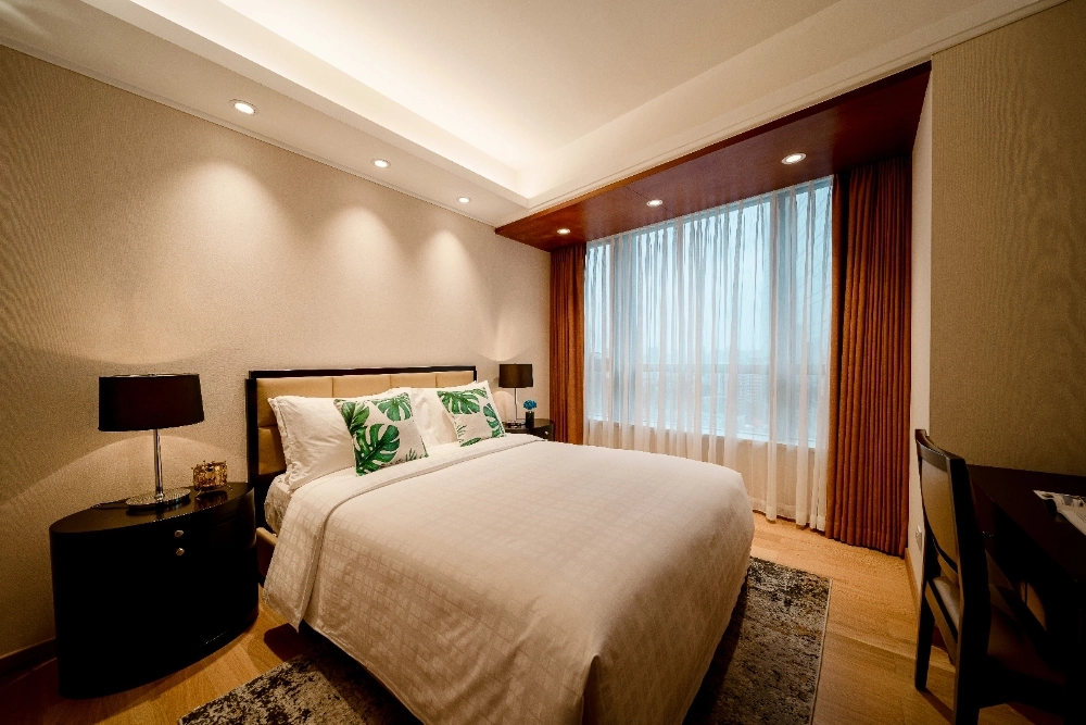 Standard 2-bdr Unit Millennium Residences(6)