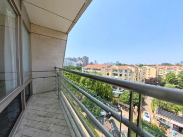 Standard 3-bdr Bloomage Suites(10)