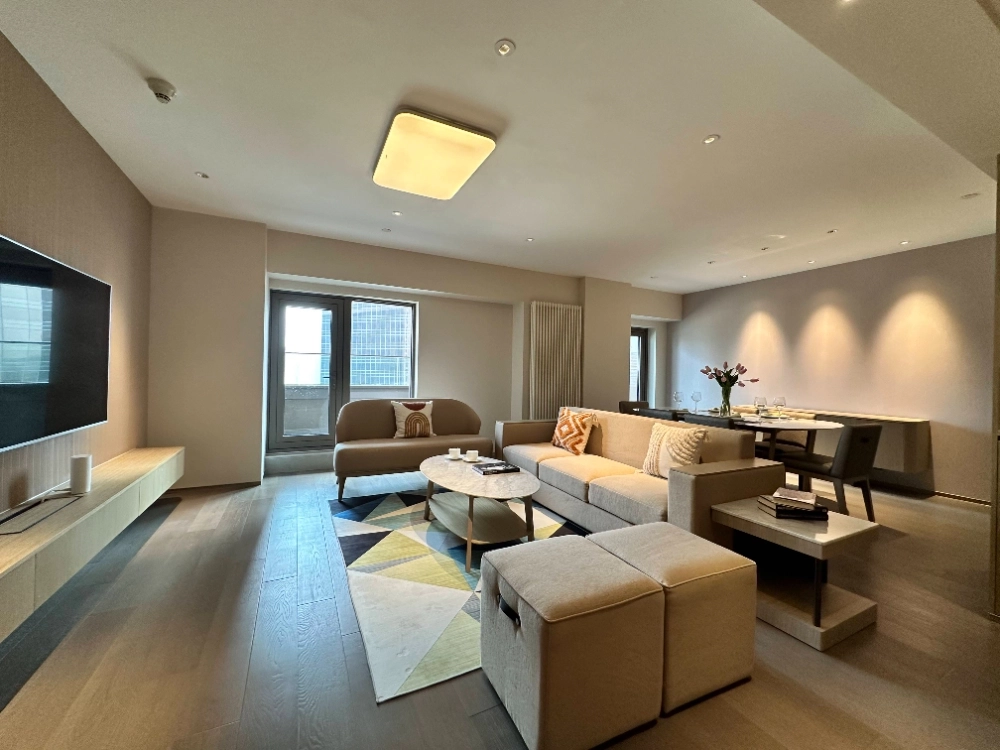Standard 3-bdr Unit China World Apartments