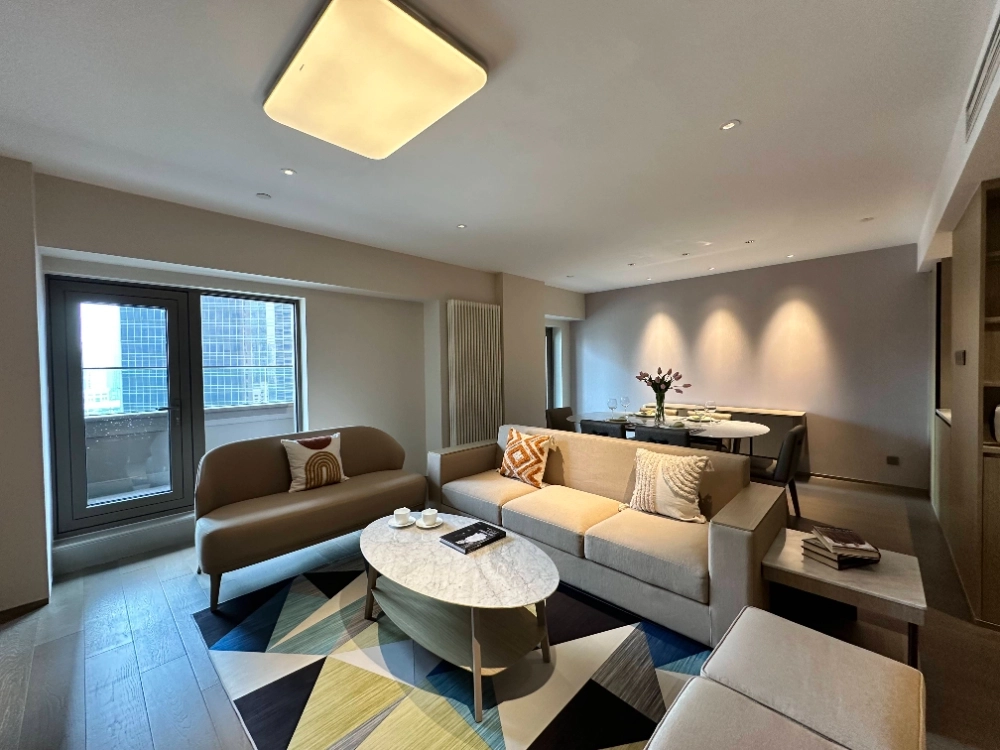 Standard 3-bdr Unit China World Apartments(2)