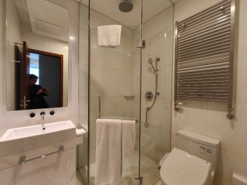 Standard 3-bdr Unit Youtha Suites(8)