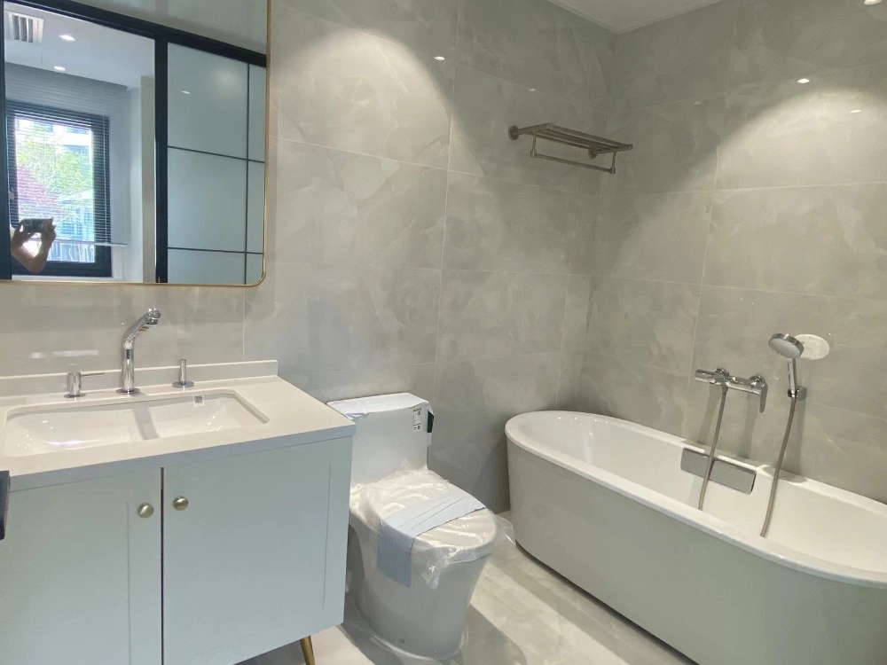Standard 3-bdr Villa East Palace Apt(11)