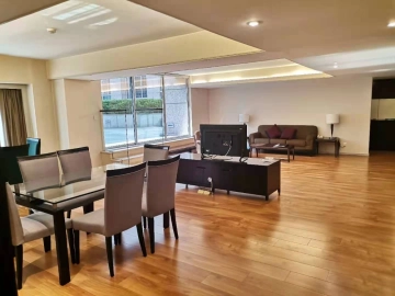 Standard 4-bdr Unit Oriental Plaza(2)