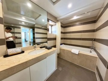 Standard Big 1-bdr Bloomage Suites(7)