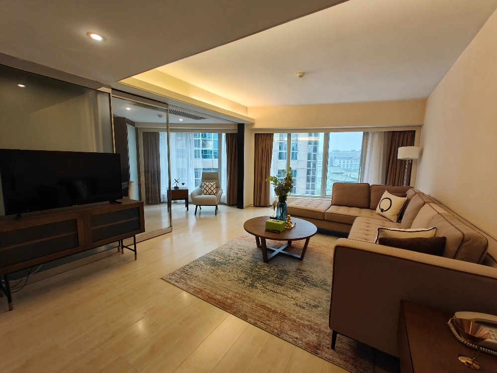 Standard Big 2-bdr Unit Oriental Plaza