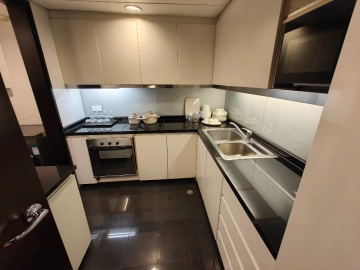 Standard Big 2-bdr Unit Oriental Plaza(5)