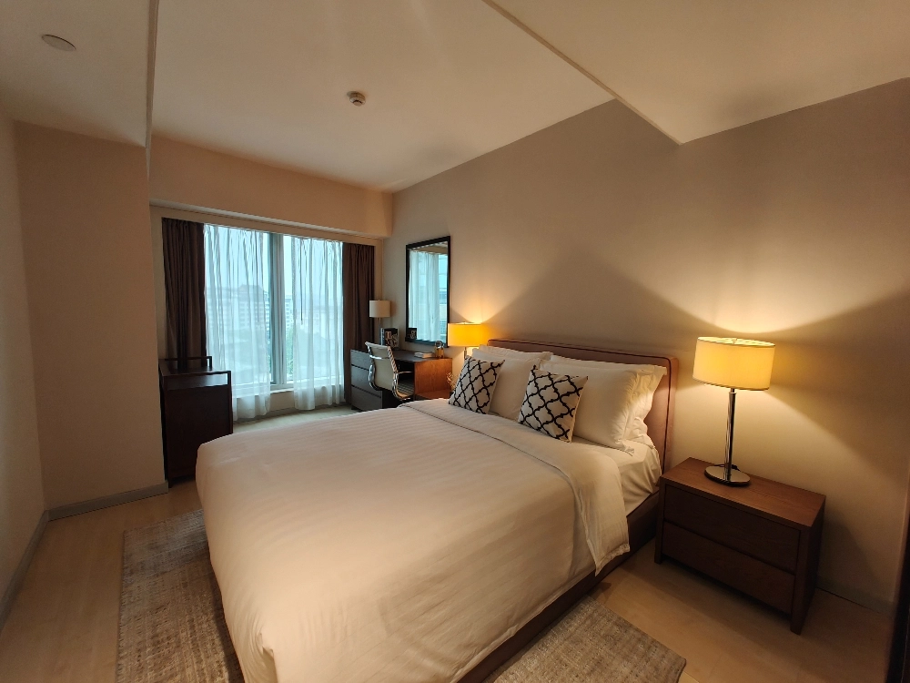 Standard Big 2-bdr Unit Oriental Plaza(8)