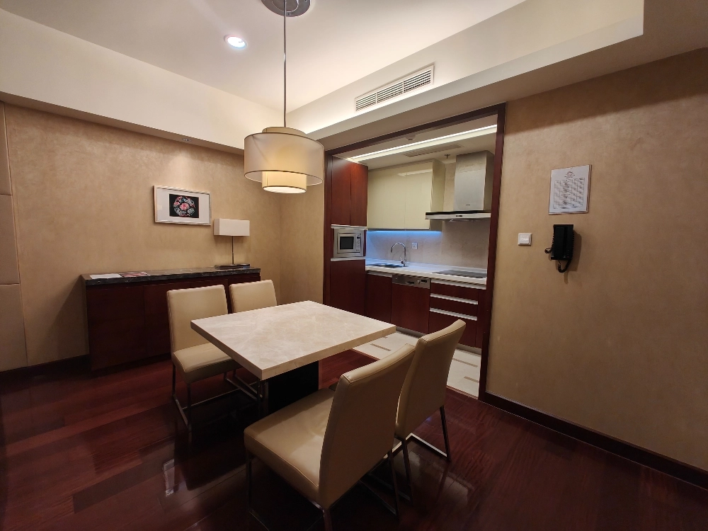 Standard Family 1-bdr Apt Marriott Executive Apts(4)
