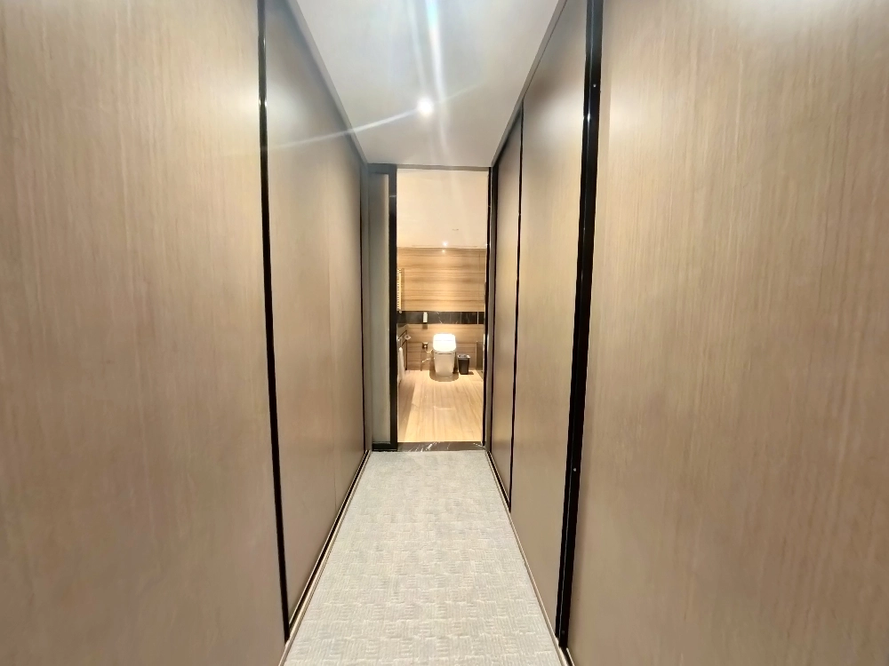 Standard M & P 4-bdr Premier China World Apartments(14)