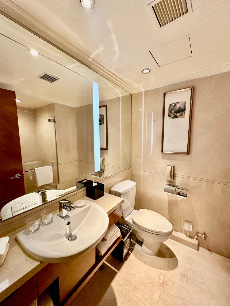 Standard Pacific Heights 3-bdr Unit Oriental Plaza(7)