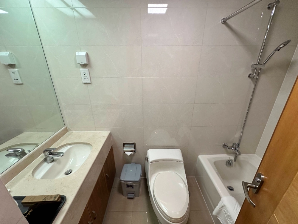 Standard Small 2-bdr Donghu Villa(12)