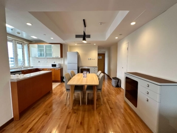 Standard Small 2-bdr Donghu Villa(2)