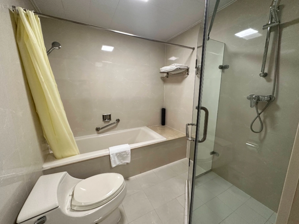 Standard Small 2-bdr Donghu Villa(10)