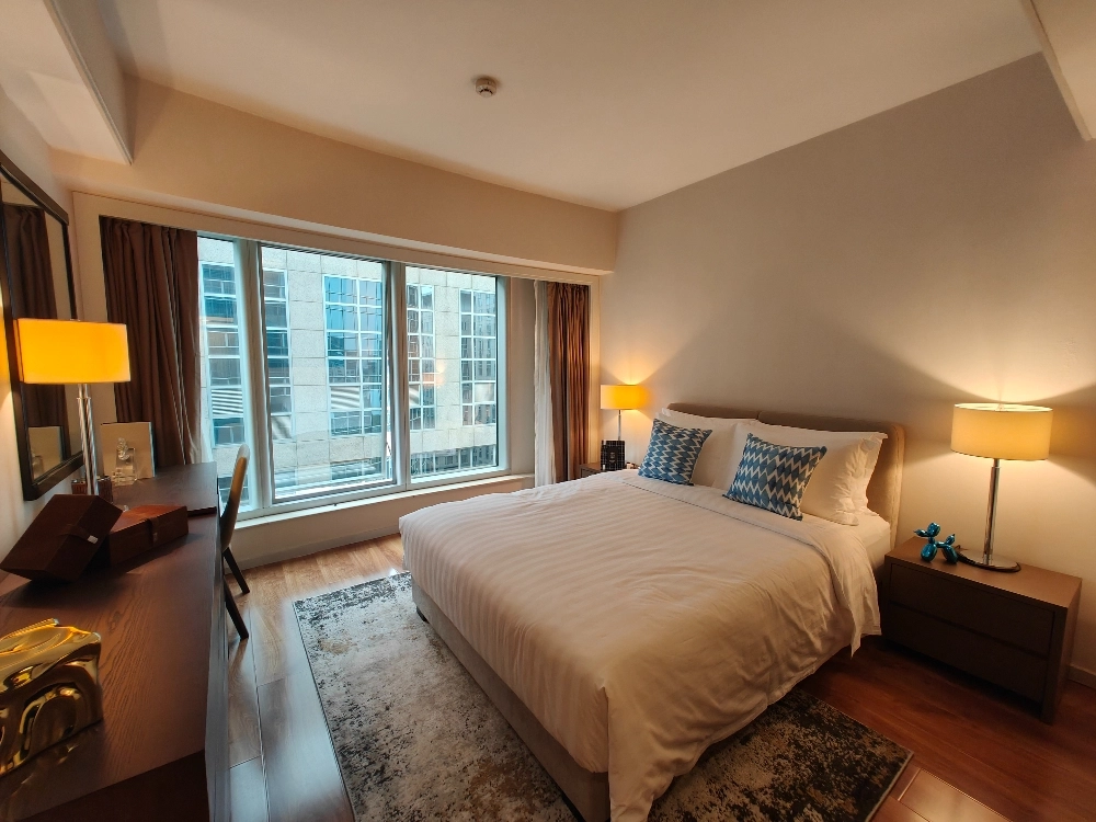 Standard Small 2-bdr Unit Oriental Plaza(4)