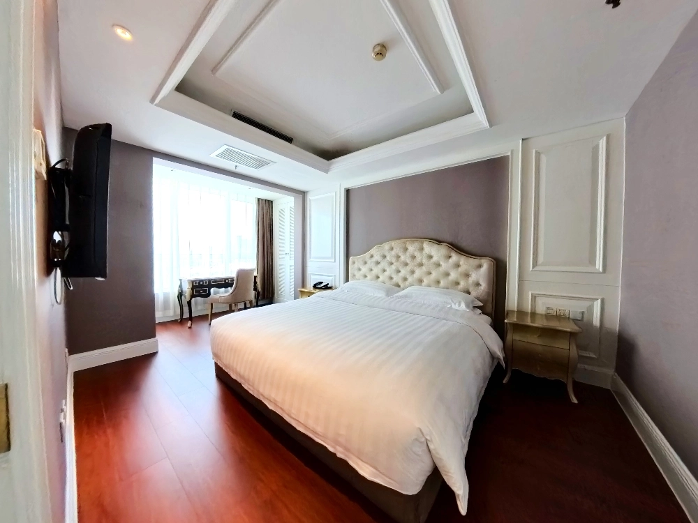 Standard Unit 01 & 05 Tower C 1-Bdr The Riverside Baroque Palace(4)