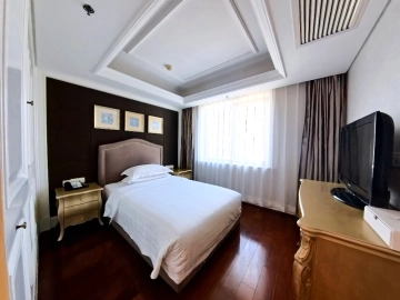Standard Unit 01 Tower E 3-bdr The Riverside Baroque Palace(15)