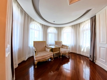 Standard Unit 01 Tower E 3-bdr The Riverside Baroque Palace(8)